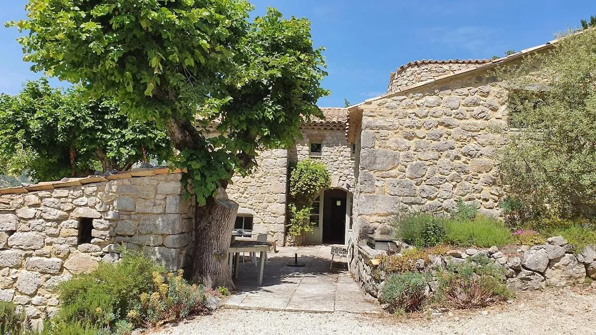 Maison Authentique En Drome Provencale Montreal-les-Sources Holiday home