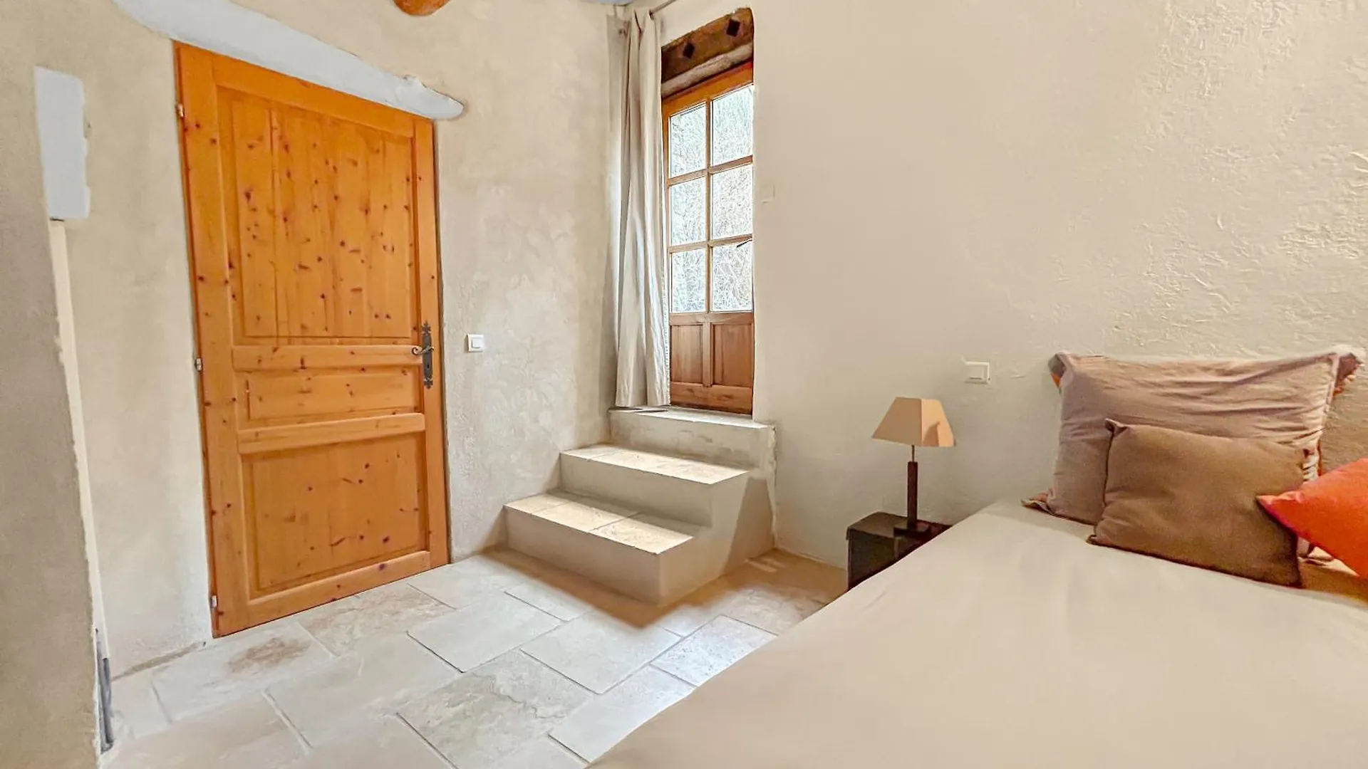 Holiday home Maison Authentique En Drome Provencale Montreal-les-Sources France