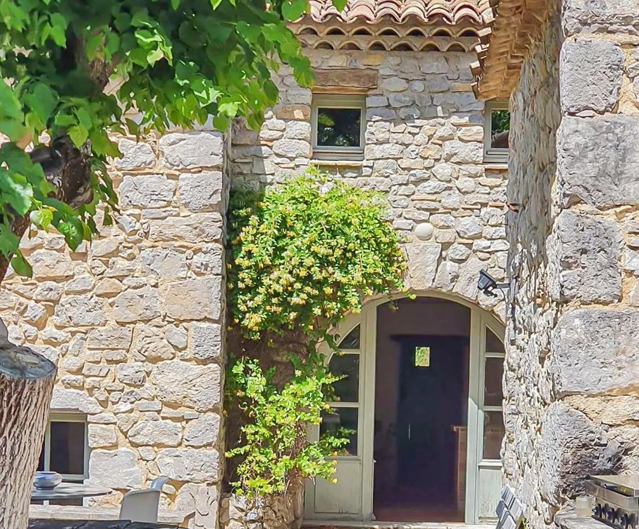 Maison Authentique En Drome Provencale Montreal-les-Sources Holiday home