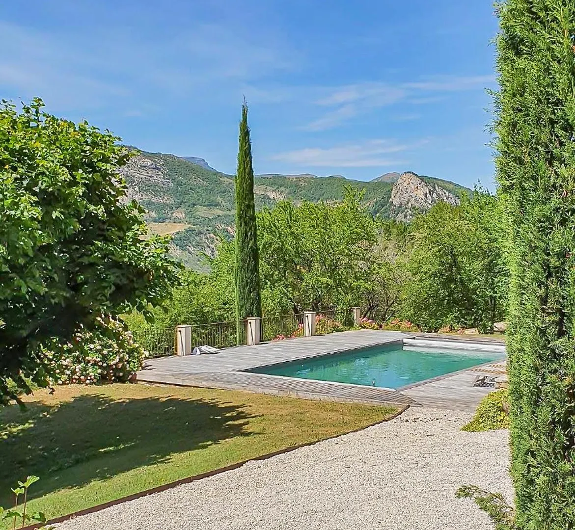 Holiday home Maison Authentique En Drome Provencale Montreal-les-Sources France